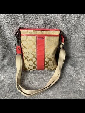 COACH legacy Stripe Swingpack Purse Jacquard/Leather Crossbody Pink/Beige Prep